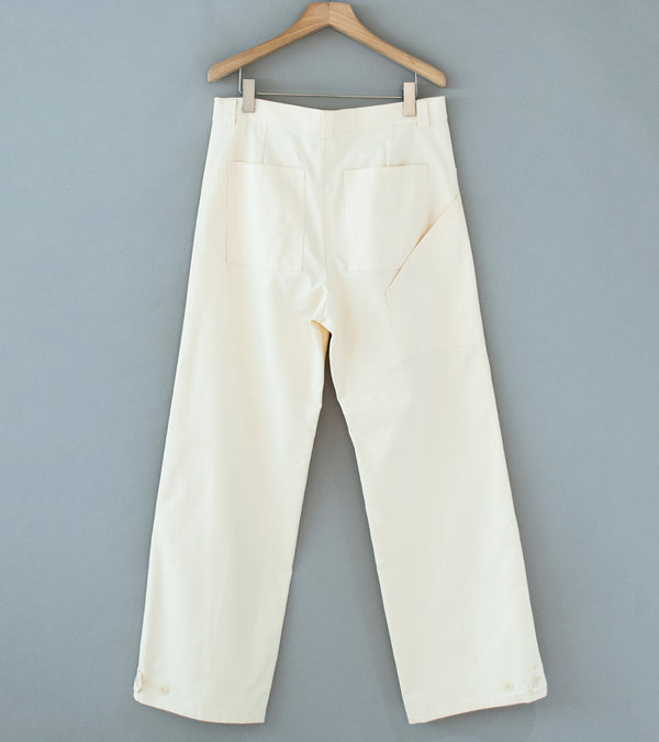 Seya 'La Villaret Pants' (Creme French Worker Serge)