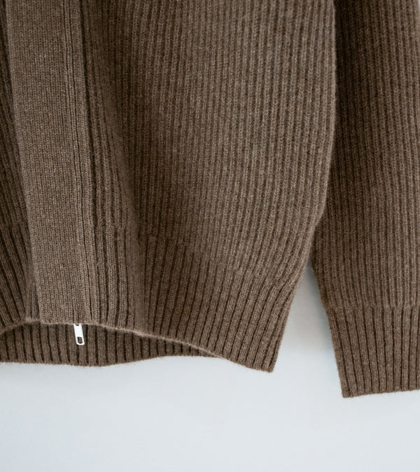 Seya 'Cloud Knit Blouson' (Undyed 7GG Double Yak)