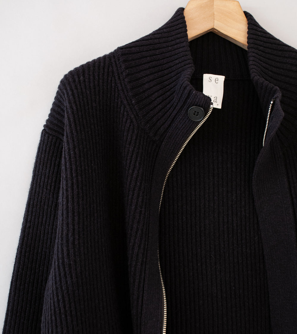 Seya 'Cloud Knit Blouson' (Ebony 7GG Double Yak)