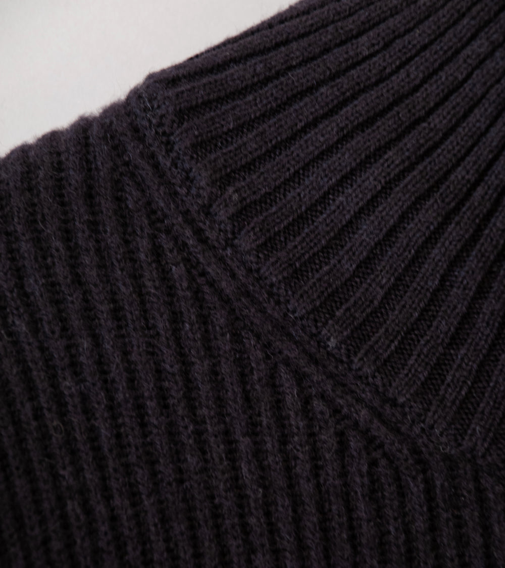 Seya 'Cloud Knit Blouson' (Ebony 7GG Double Yak)