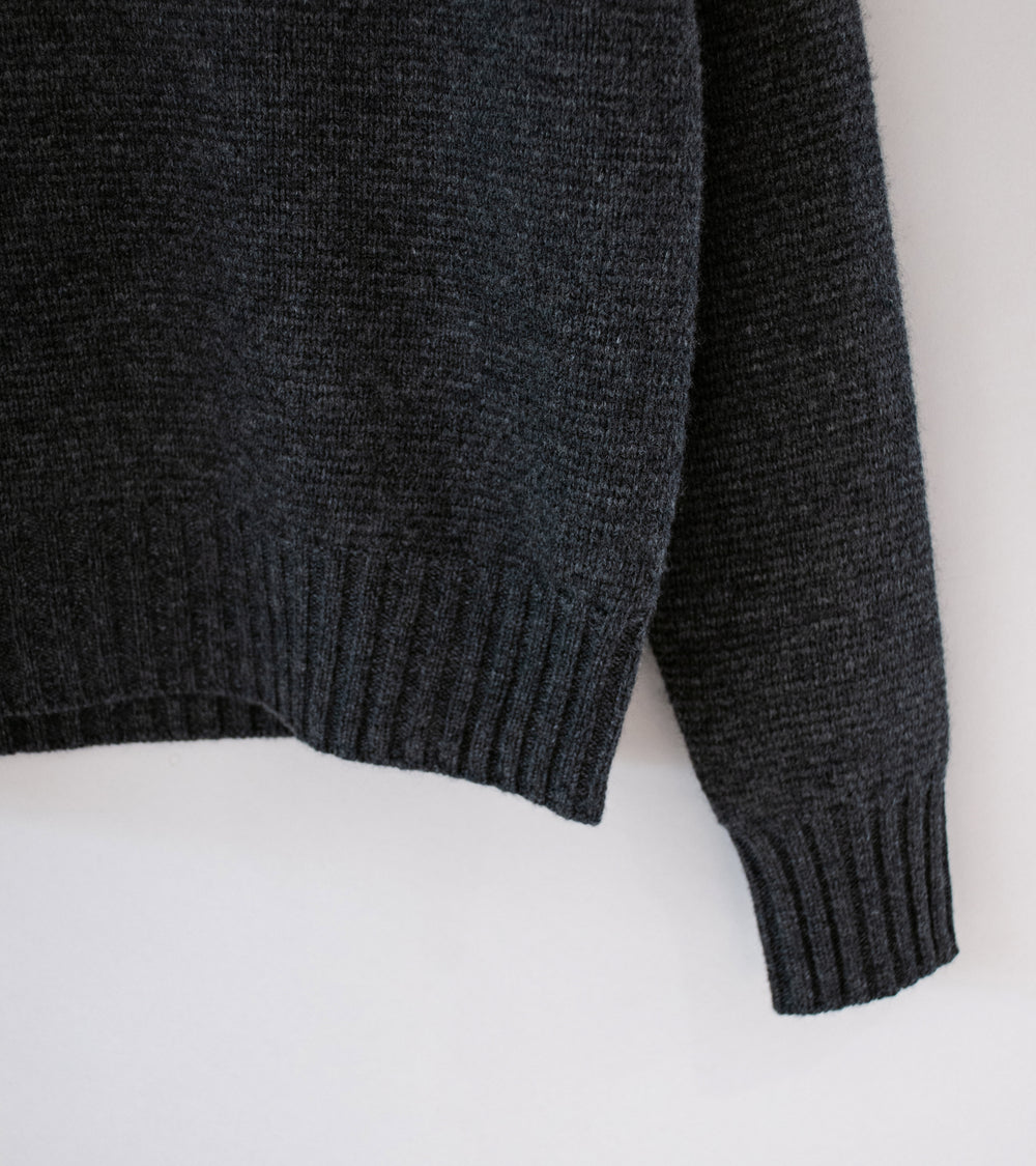 Taiga Takahashi 'Lot. 527 A.R.C Turtleneck Sweater' (Charcoal)