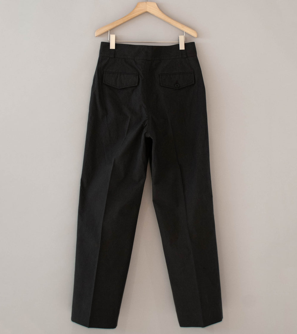 Margaret Howell 'Jet Pocket Trousers' (Earth Dry Plain Weave Cotton)