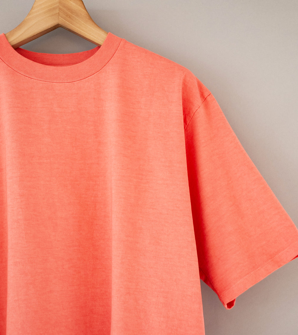 MAN-TLE 'R17 T-Shirt 4' (Coral)