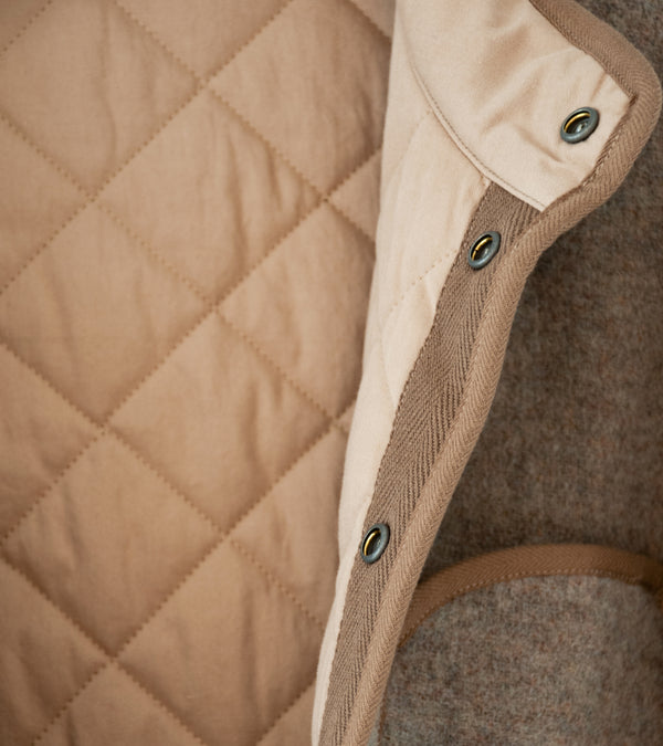 Taiga Takahashi 'Lot. 323 Quilt Lining Blanket Jacket' (Beige)