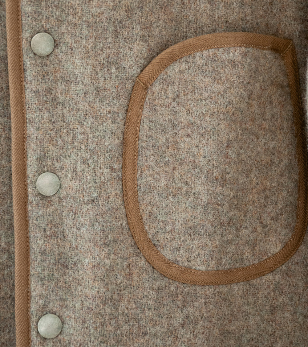 Taiga Takahashi 'Lot. 323 Quilt Lining Blanket Jacket' (Beige)