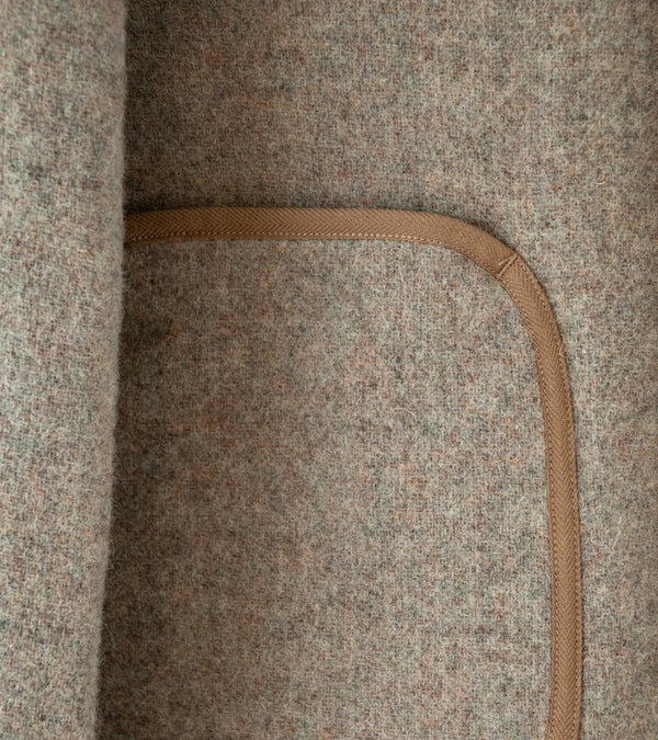 Taiga Takahashi 'Lot. 323 Quilt Lining Blanket Jacket' (Beige)