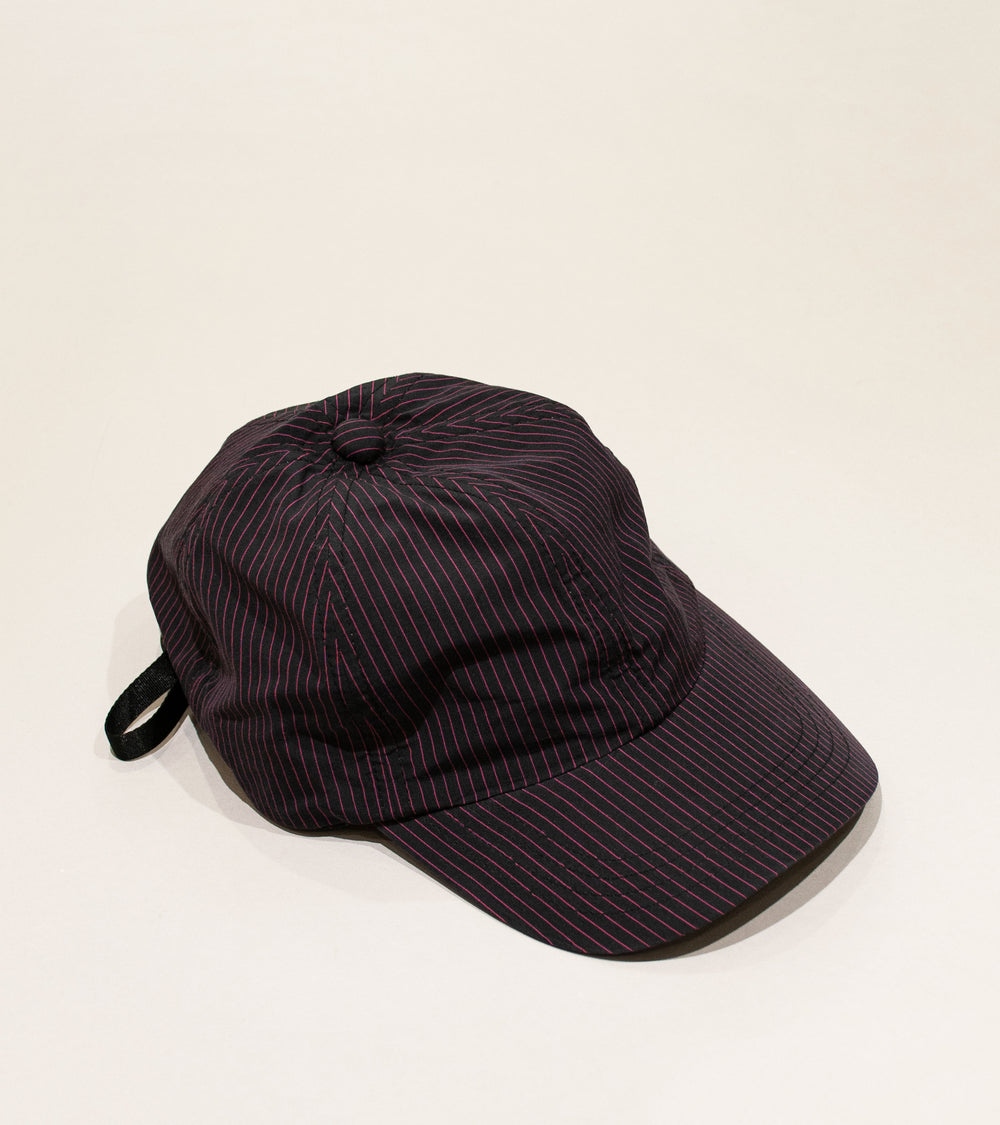 MAN-TLE 'R17 Cap 3' (Pink Pin)