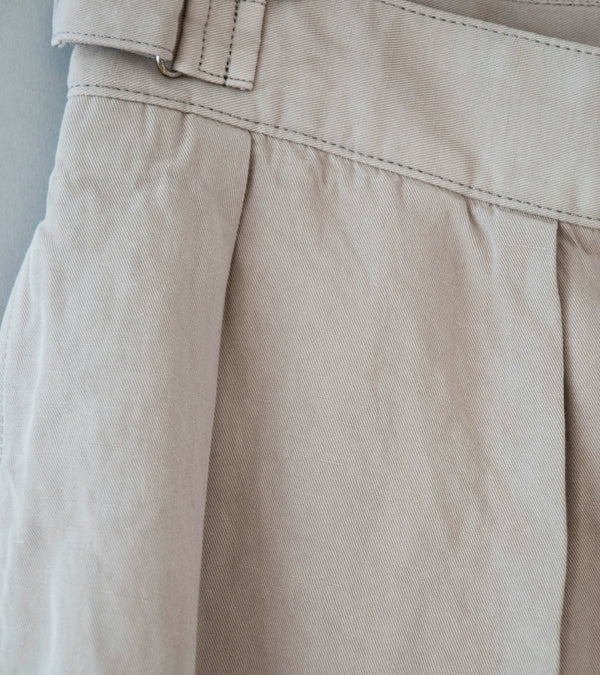 Lady White Co 'Kaptain Sunshine Cotton Linen Short' (Taupe)