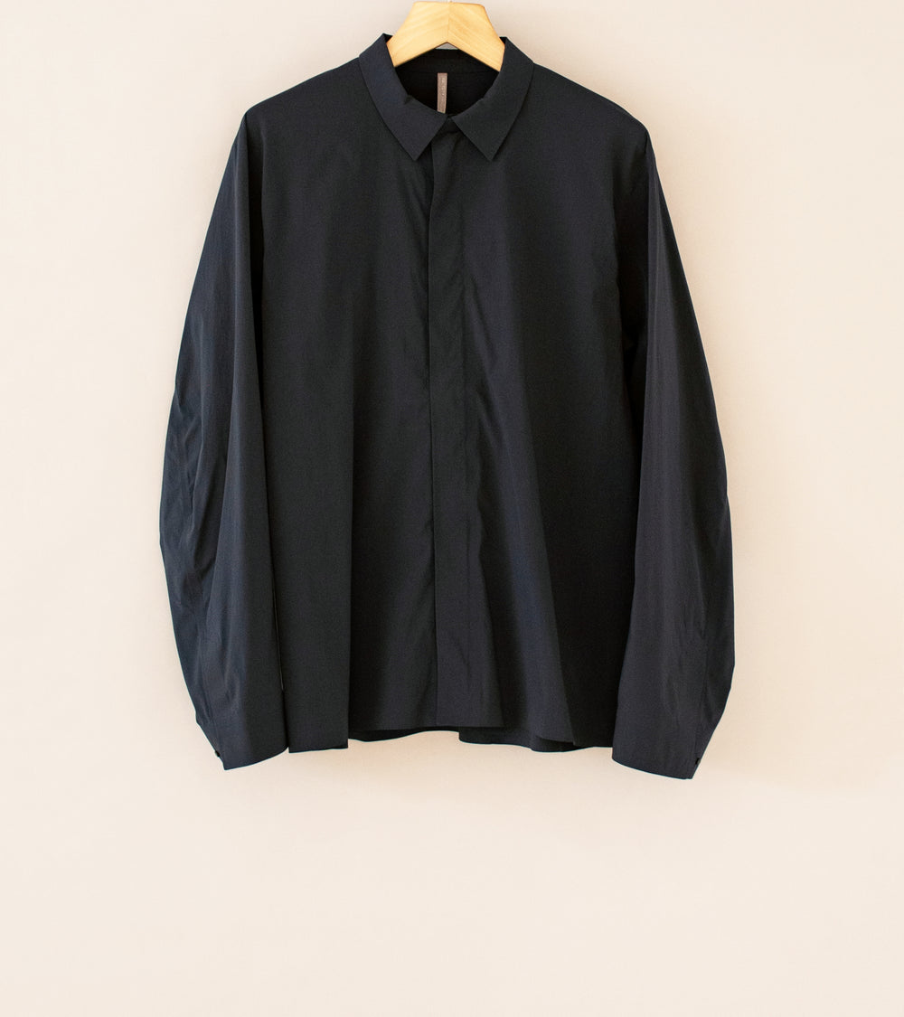 Veilance 'Metry LS Shirt' (Black Sapphire)