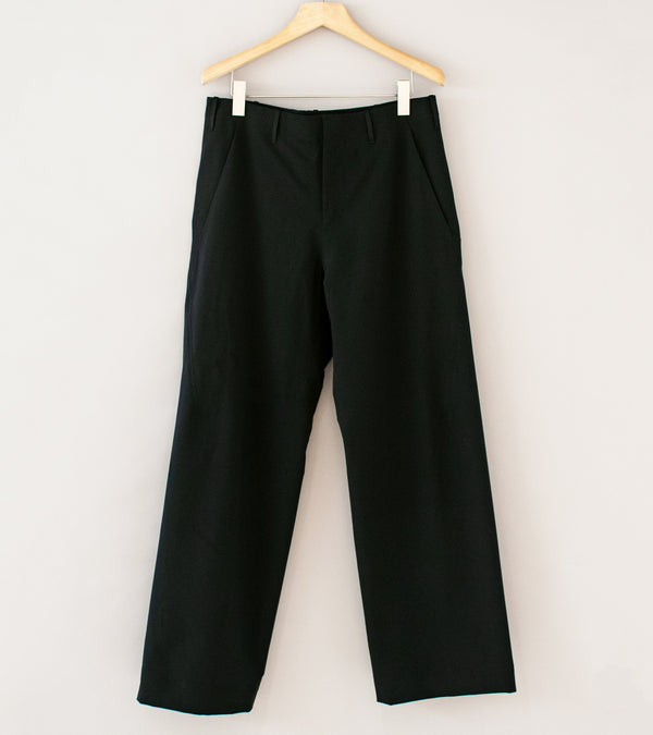 Veilance 'Corbel Pant' (Black)