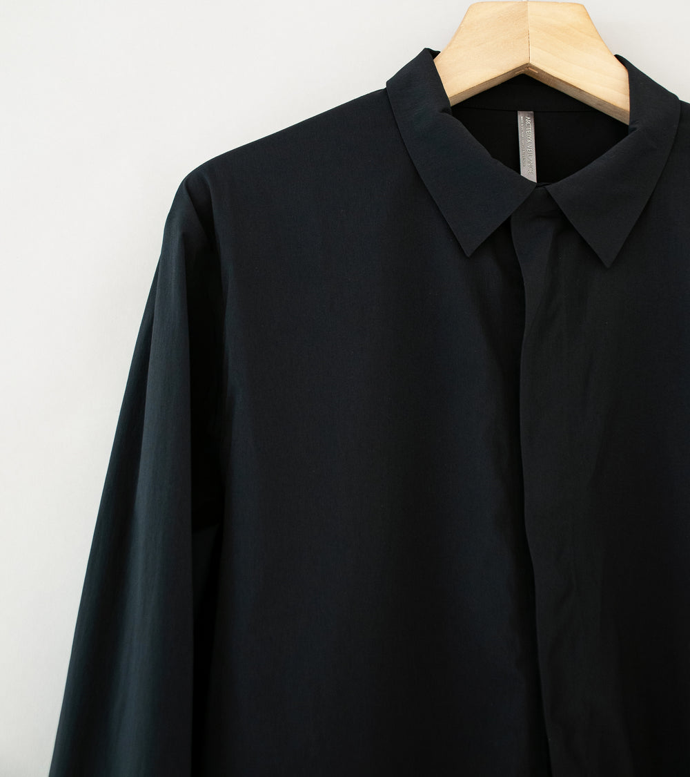 Veilance 'Metry LS Shirt' (Black)