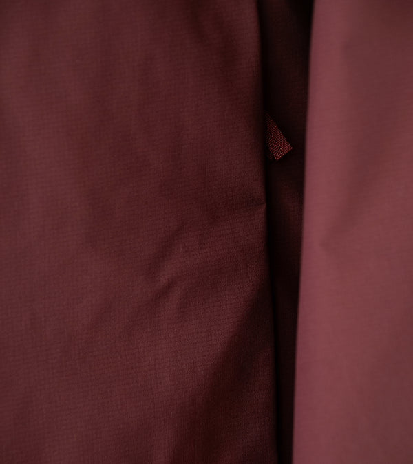 Veilance 'Altus Down Jacket' (Mars)