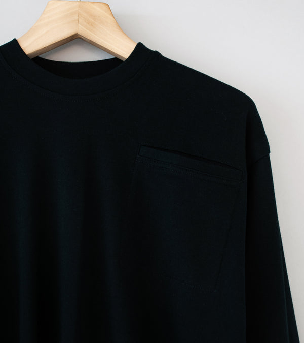 Oshin 'B Boy Pullover' (Black)