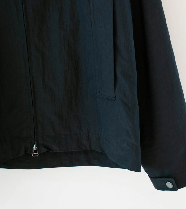 Arpenteur 'Air Parka' (Black)