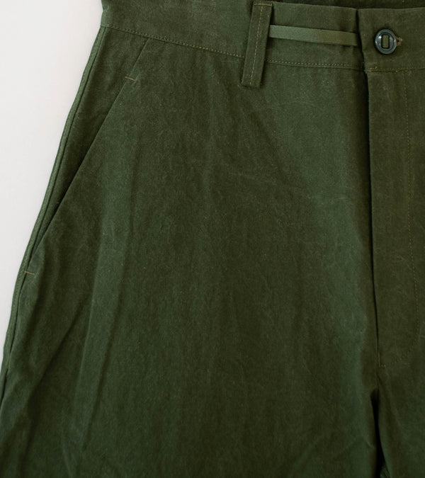 MAN-TLE 'R20 P4 Wide Pants' (Woodland Wax)