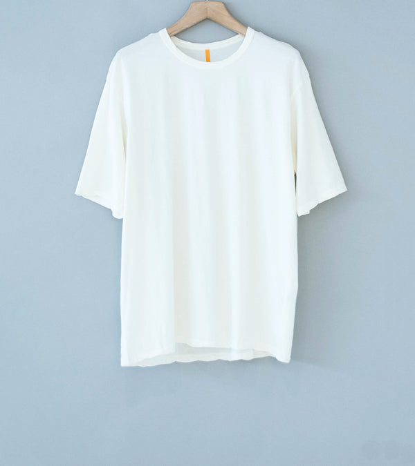 MAN-TLE 'R20 T5 S/S Binder T-Shirt' (White)