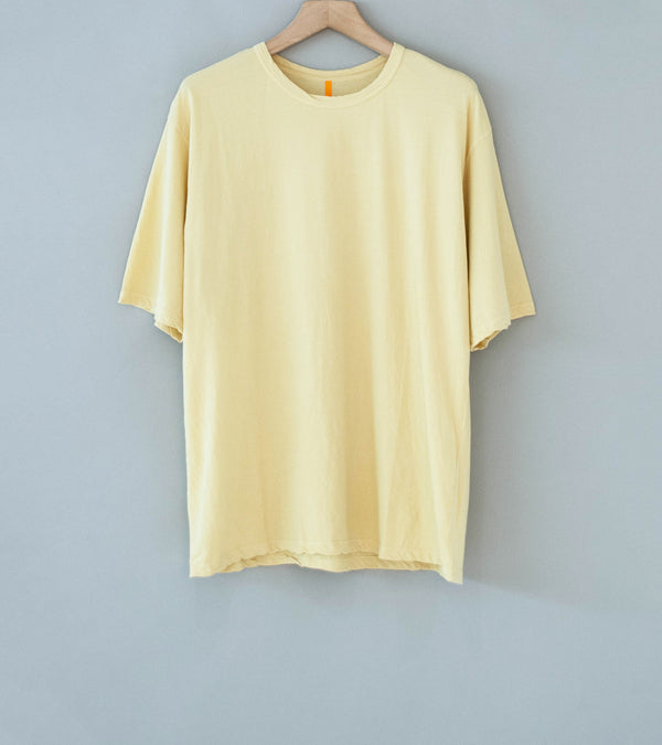 MAN-TLE 'R20 T5 S/S Binder T-Shirt' (Limestone)