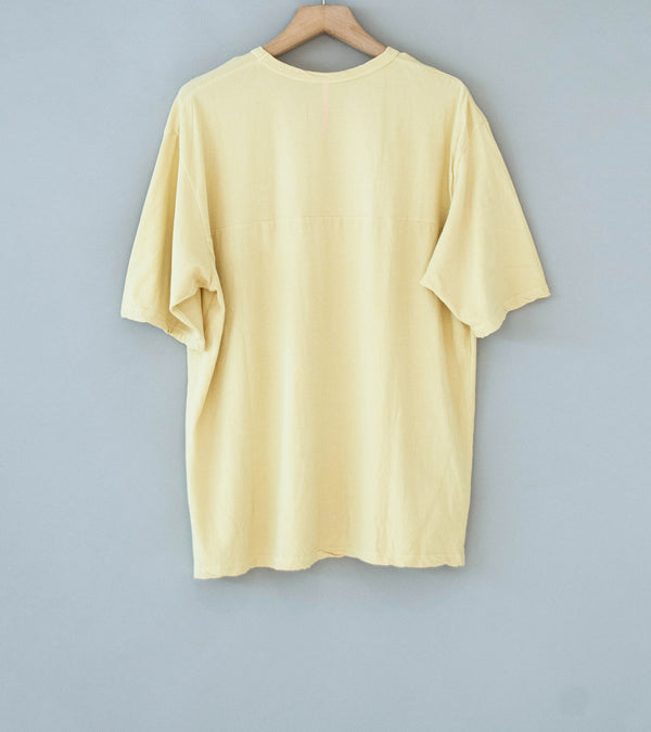MAN-TLE 'R20 T5 S/S Binder T-Shirt' (Limestone)