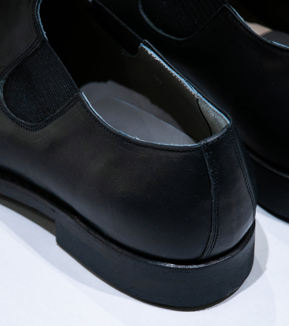 Lady White Co 'Phigvel Split Seam Shoe' (Black)