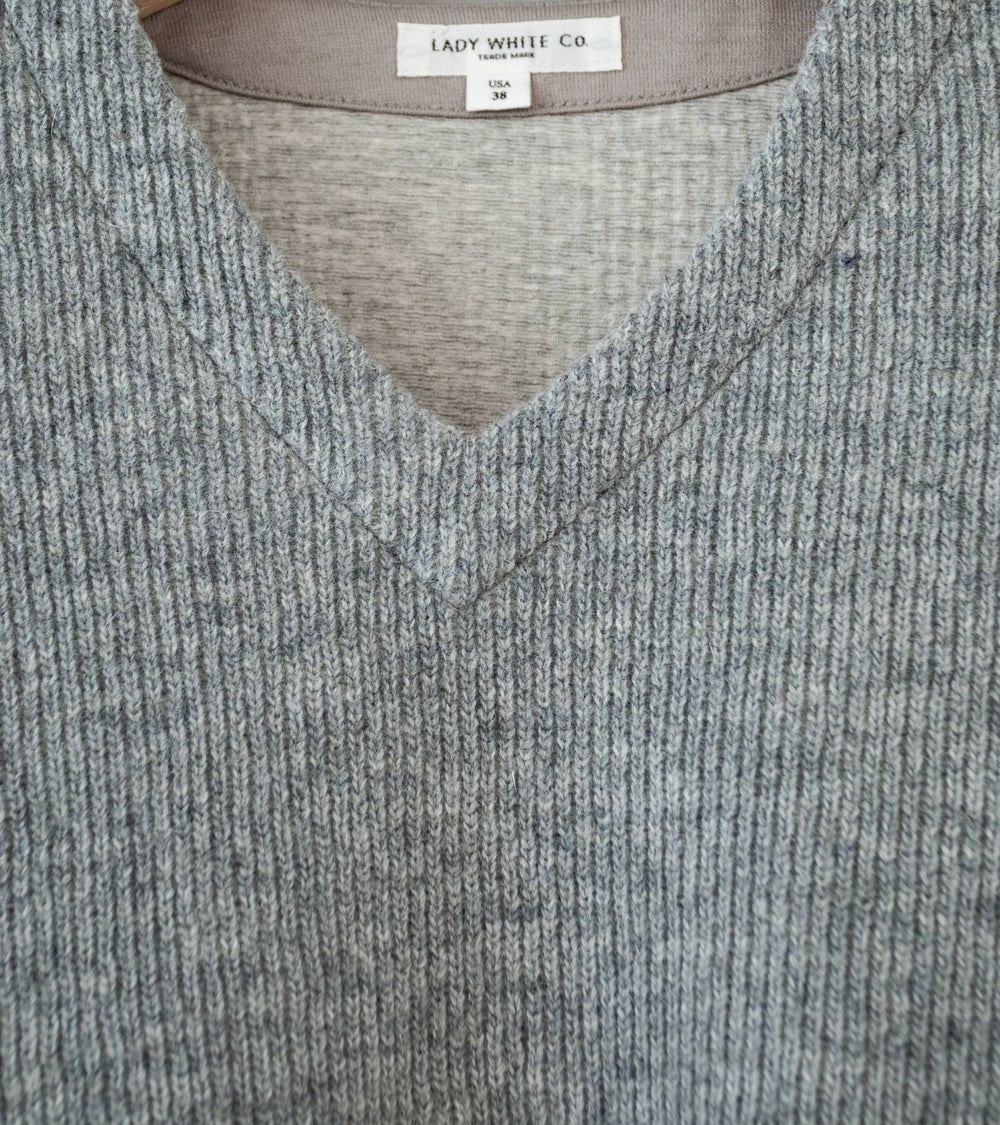 Lady White Co 'V Neck Snap Sweater' (Heather Grey)