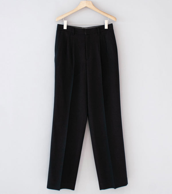 Seya 'Travel Pants' (Mud Indigo Summer Herringbone Wool)
