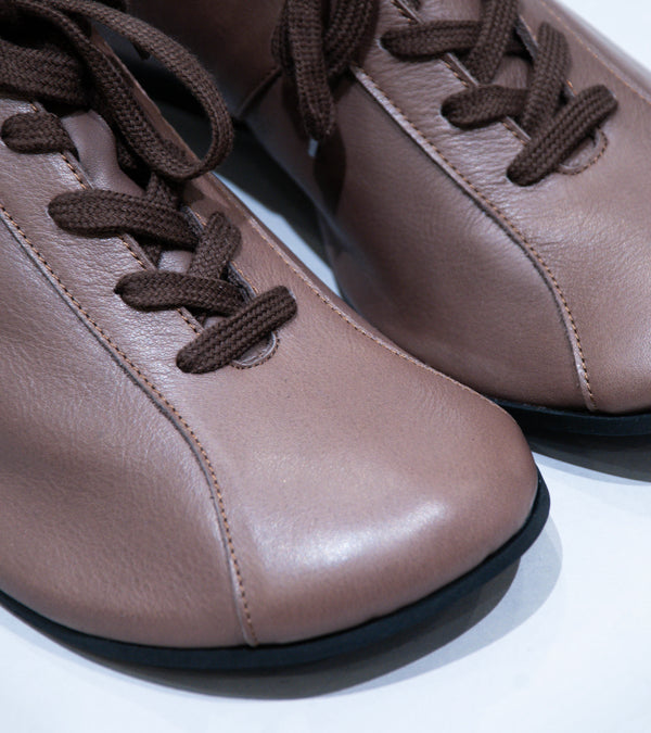 Phileo 'Cascade Shoe' (Earth)