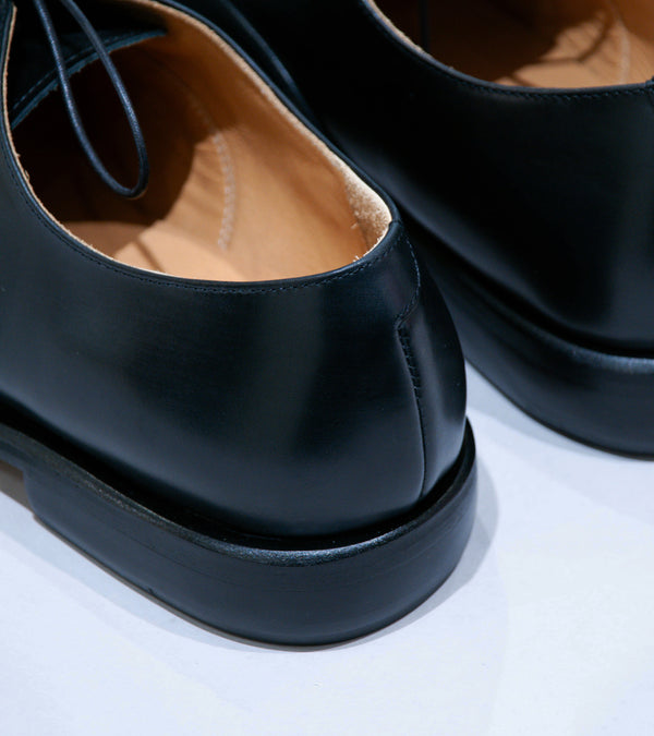 Hender Scheme 'Bear Foot Balmoral Shoes' (Black)