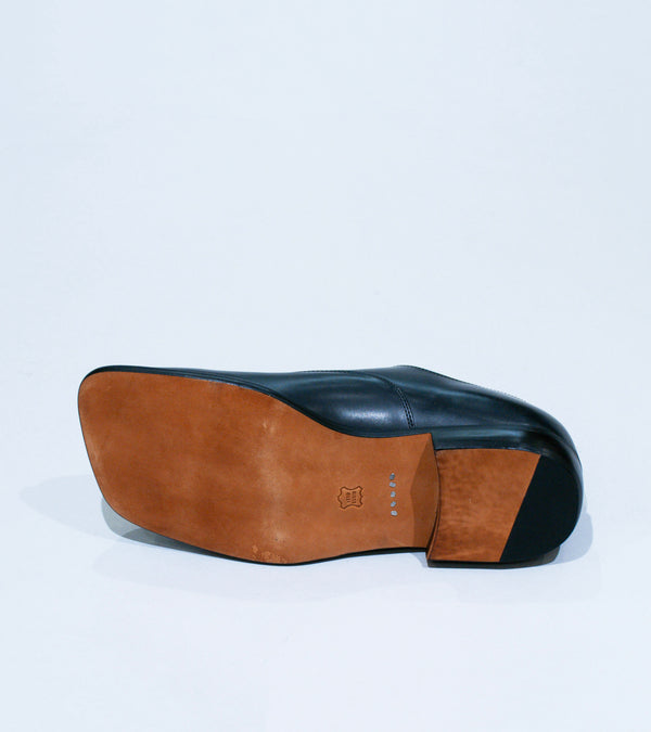 Hender Scheme 'Bear Foot Balmoral Shoes' (Black)