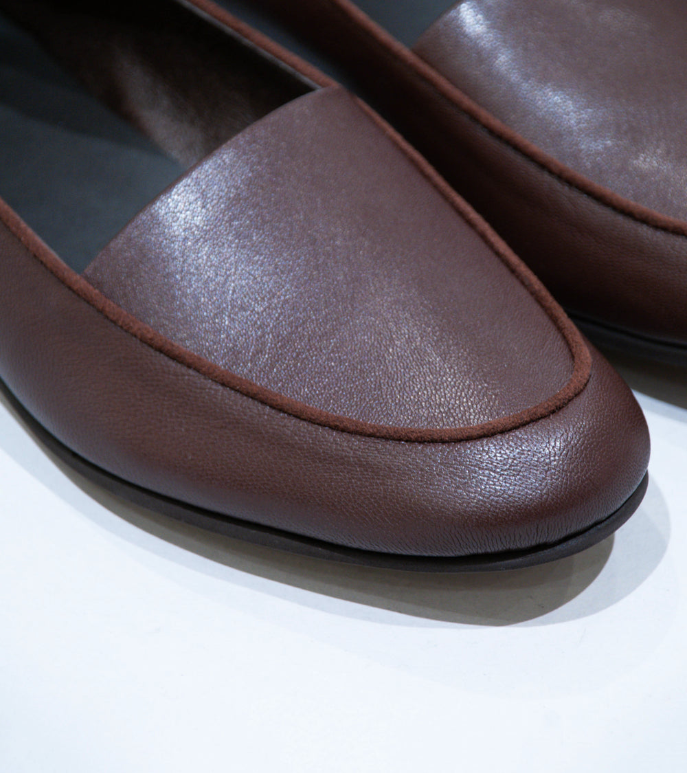 Hender Scheme 'Oval Moca Shoes' (Brown)