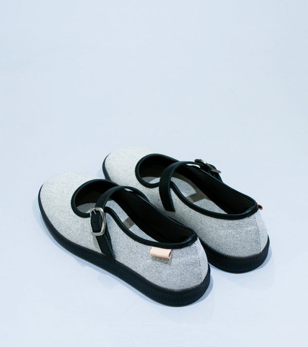 Hender Scheme 'Milo Shoes' (Black)