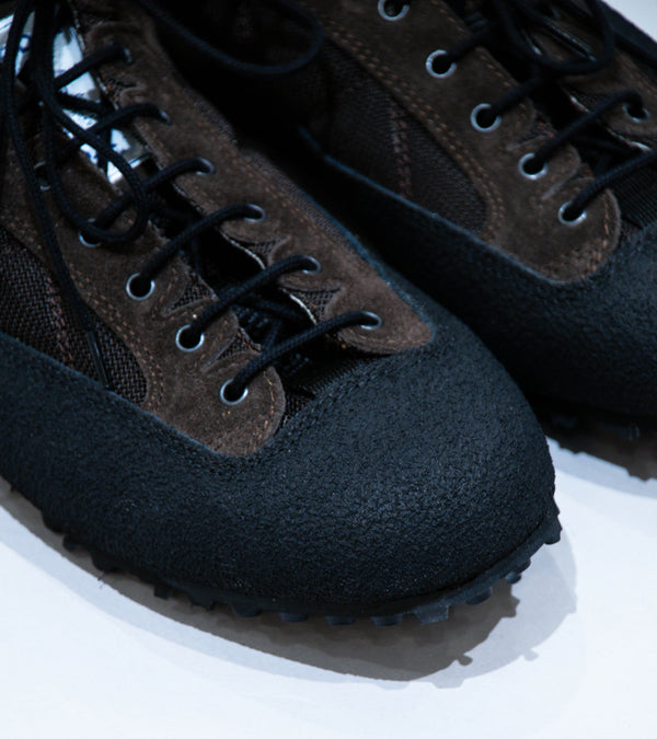 ZDA 'Climber Trainer' (Dark Brown)