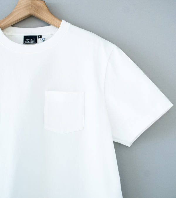 Buckets New York 'Pocket Tee' (Off White Solid)