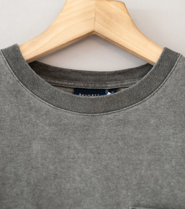 Buckets New York 'Pocket Tee' (Gray Sumi)