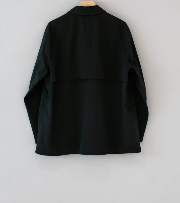 Yaeca 'Short Zip Coat' (Charcoal)