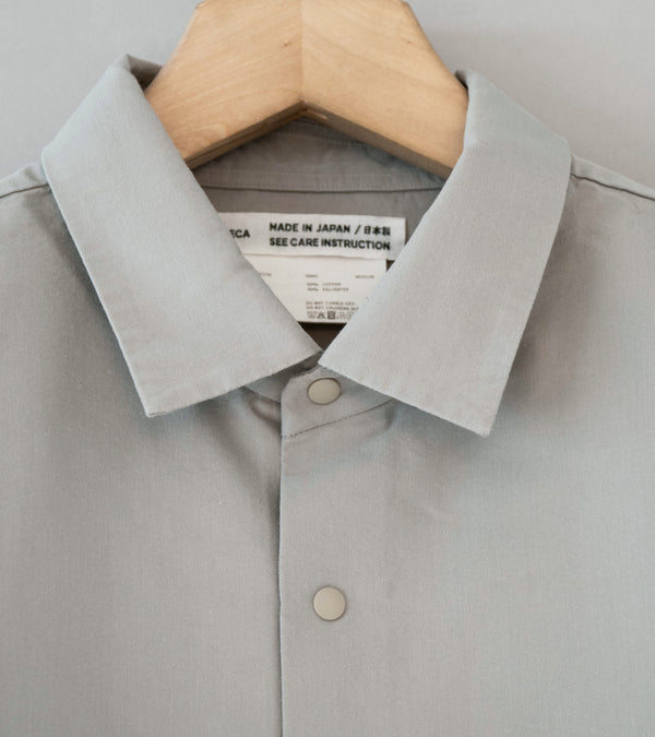 Yaeca 'Comfort Shirt' (Gray)