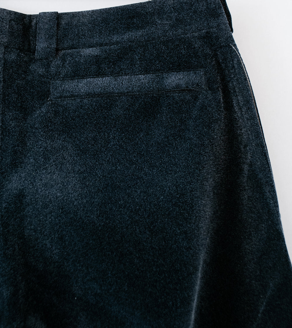Sturla 'Twisted Seam Trousers' (Charcoal Flocked Nylon)